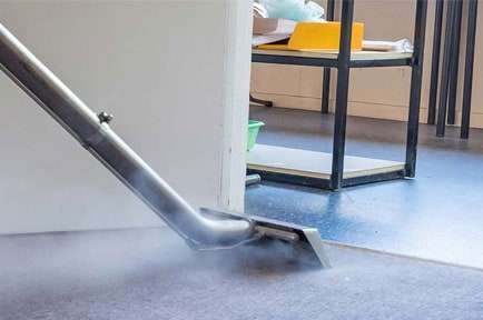 The Pros and Cons of DIY Carpet Cleaning 